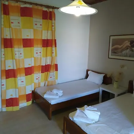 By * Tsilivi (Zakynthos)